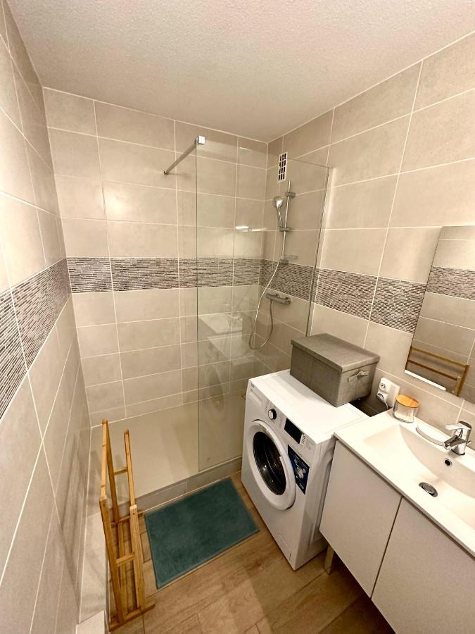 Bergson Top: Spacious Renovated With Balcony And Panoramic Views