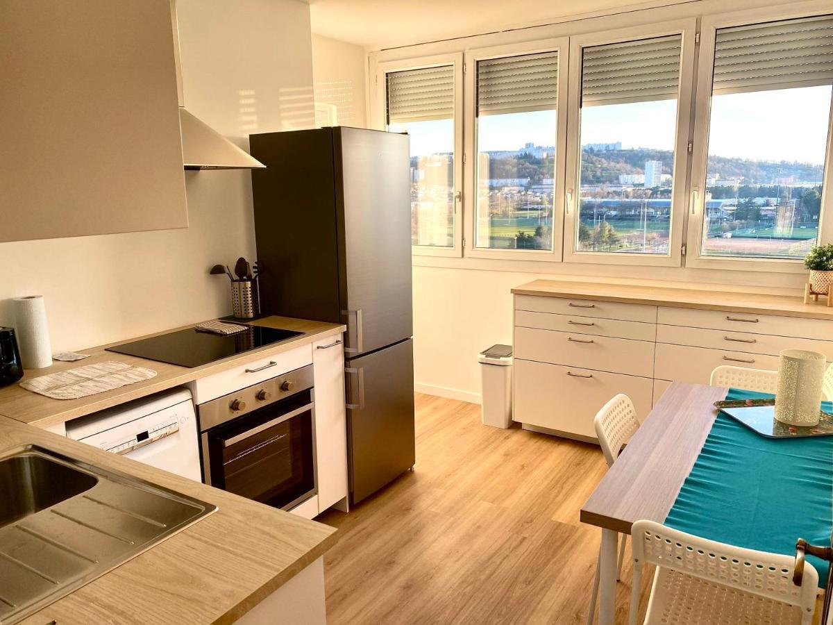 Apartment Bergson Top: Spacious Renovated With Balcony And Panoramic Views