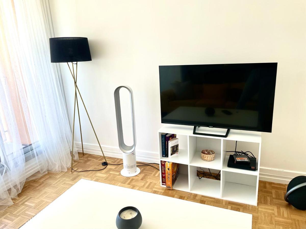 Apartment Bergson - 80m2, 2 Grandes Chambres, Entierement Renovee Et Equipee, Lumineux, Wifi, Balcon, Calme, Vue Imprenable Saint-Etienne (Loire)